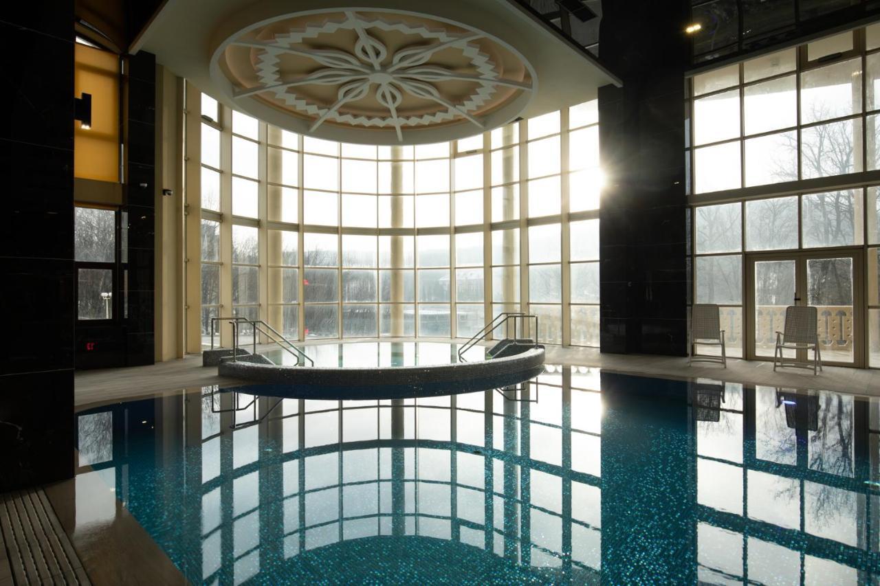 Arden Palace Medical Resort & Spa Satanov Ngoại thất bức ảnh